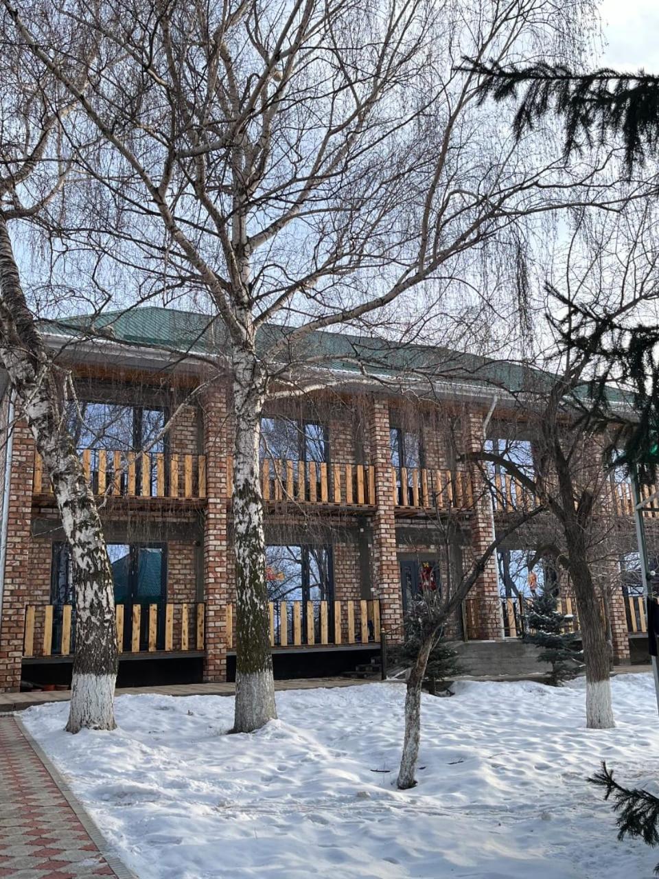 Guest House Jekshen Imeni Karla Marksa  Ngoại thất bức ảnh